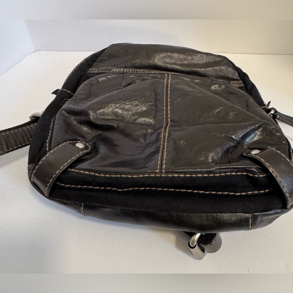 Vintage FOSSIL Small/Mini Leather Backpack - Picture 9 of 11